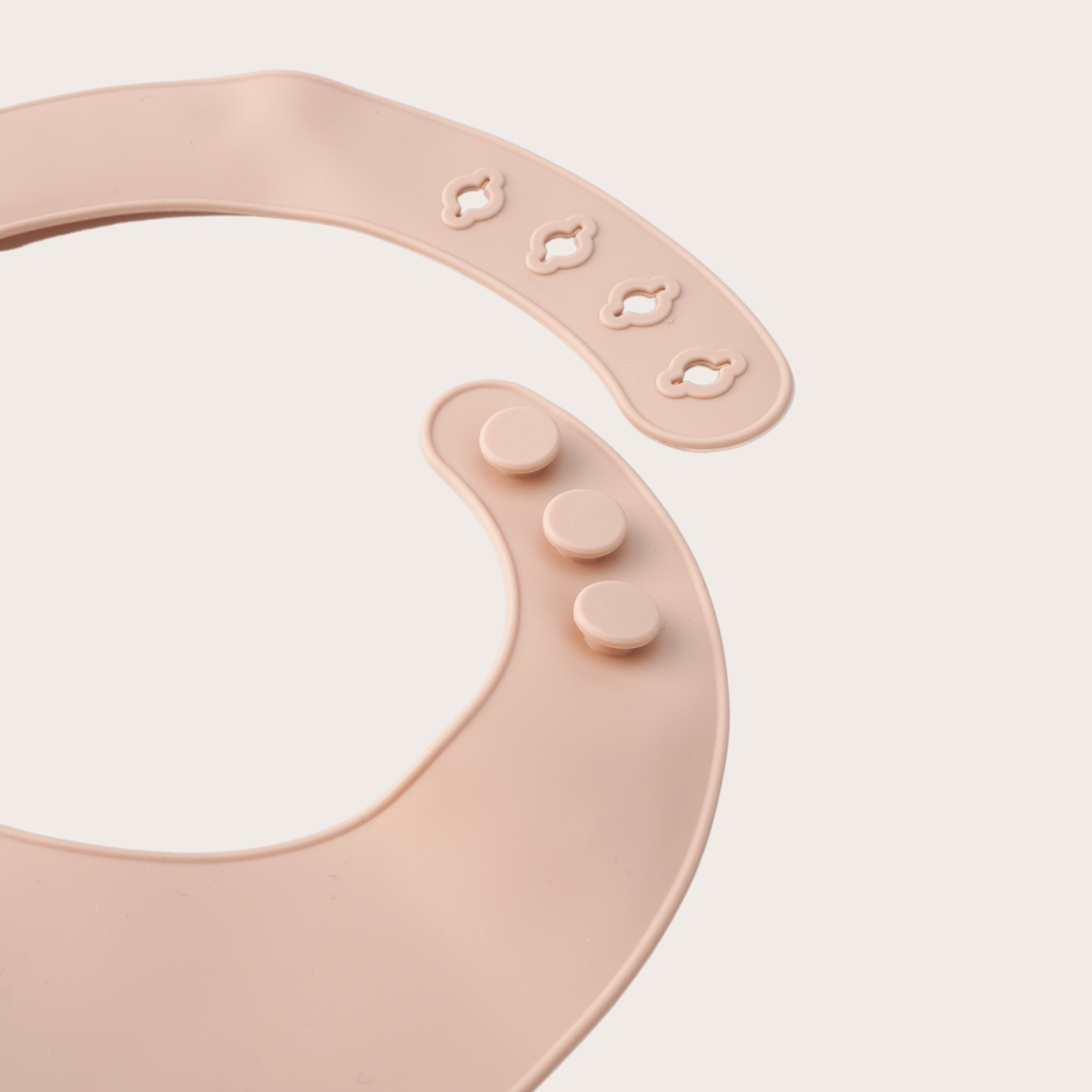 Lalaby Soft Bib – Silikonlätzchen mit Tasche