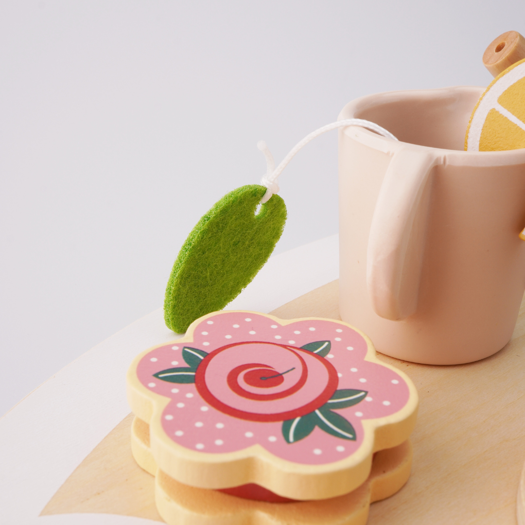Lalaby Tea Time – Spielset mit Holzakzent