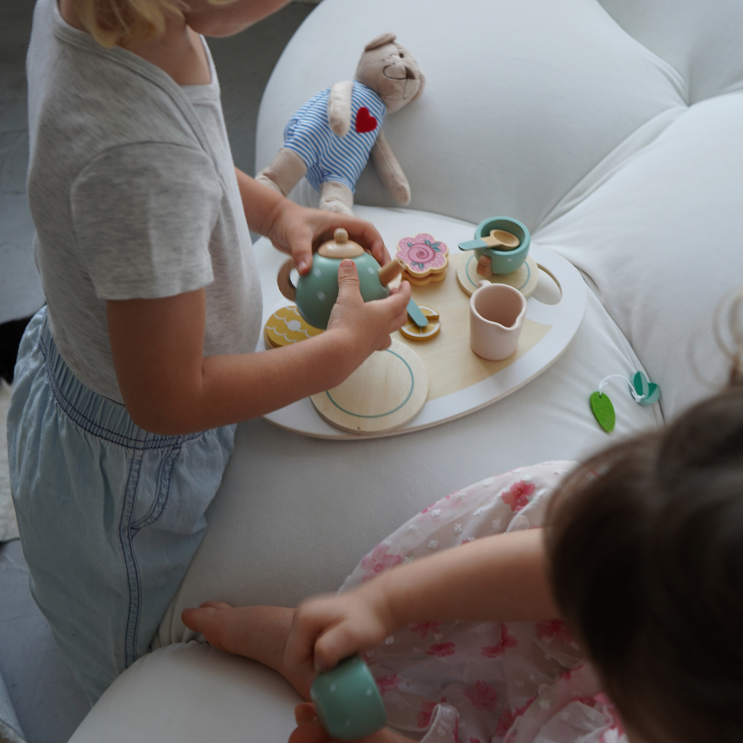 Lalaby Tea Time – Spielset mit Holzakzent