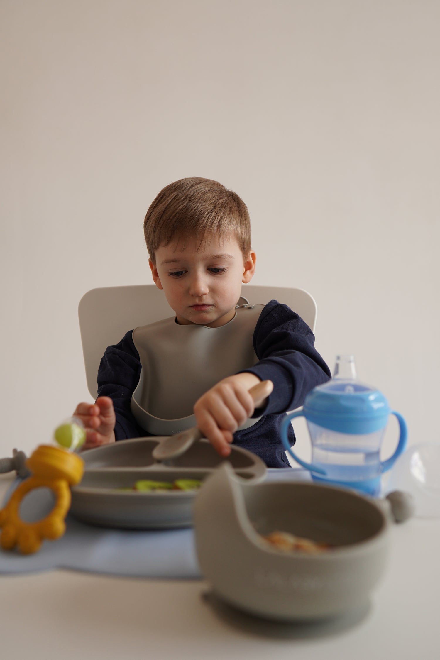 Lalaby Sippy Cup – Ein auslaufsicherer Becher mit ergonomischen Griffen